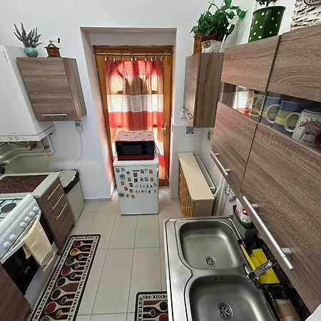 Tavaszpart Vendeghaz Apartment Seghedin Exterior foto