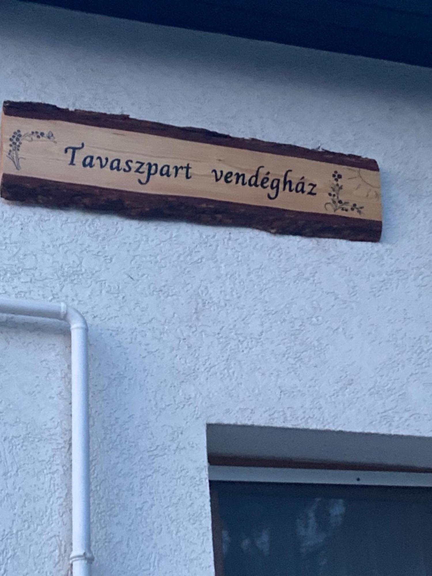 Tavaszpart Vendeghaz Apartment Seghedin Exterior foto