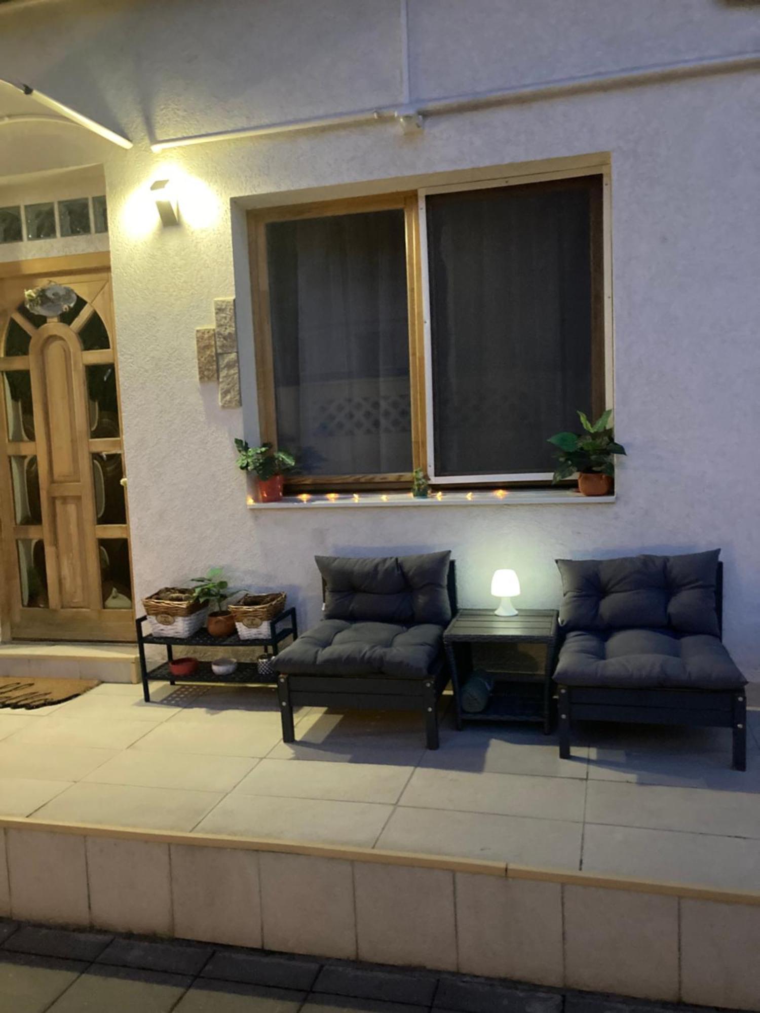 Tavaszpart Vendeghaz Apartment Seghedin Exterior foto